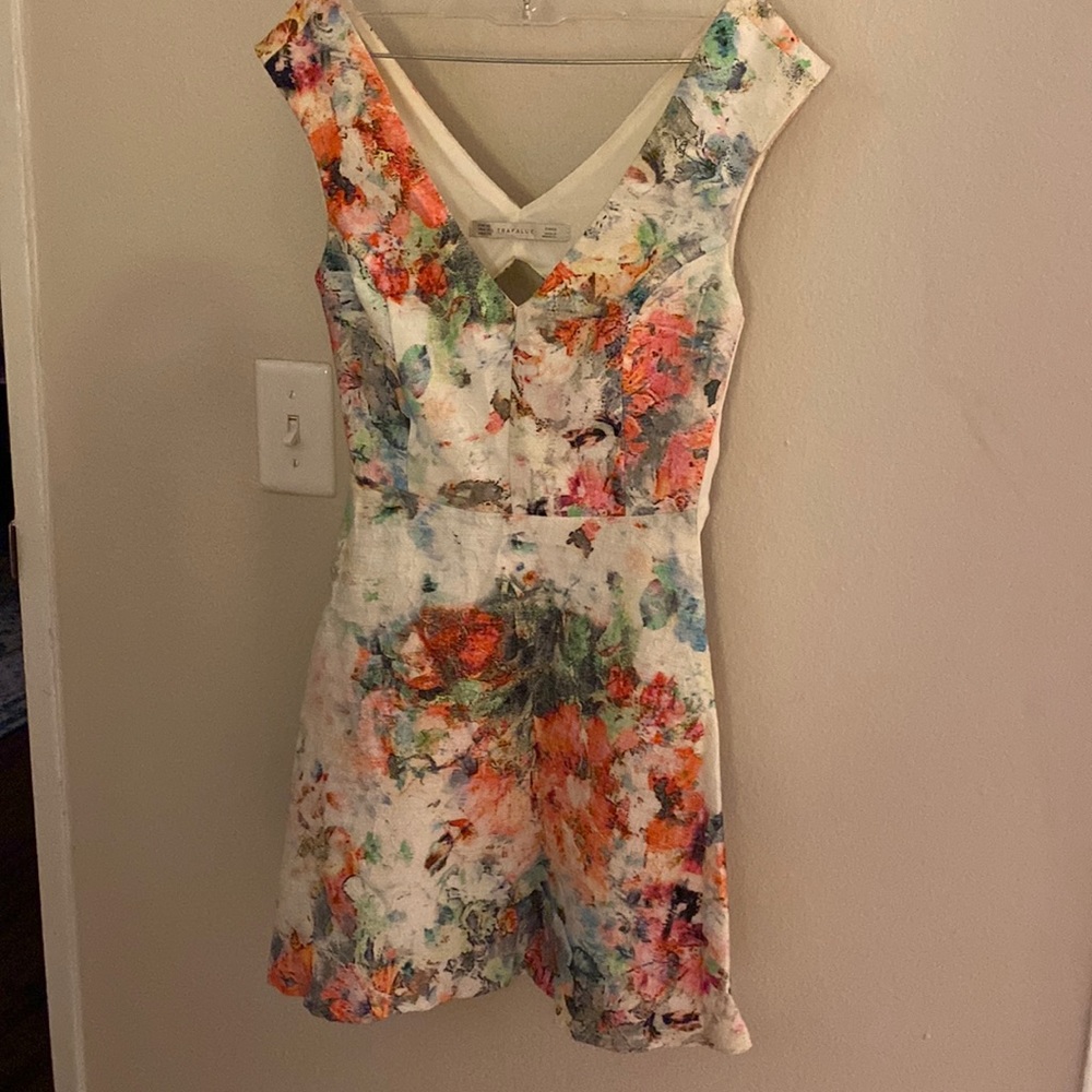 Summer multicolor dress (Zara) new condition